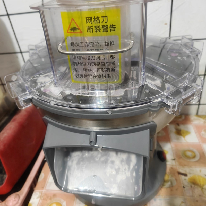 Commercial Kitchen Appliances - Kleine Gewerbliche Karottenschneidemaschine Süßkartoffel-Schneider mit Einstellbarer